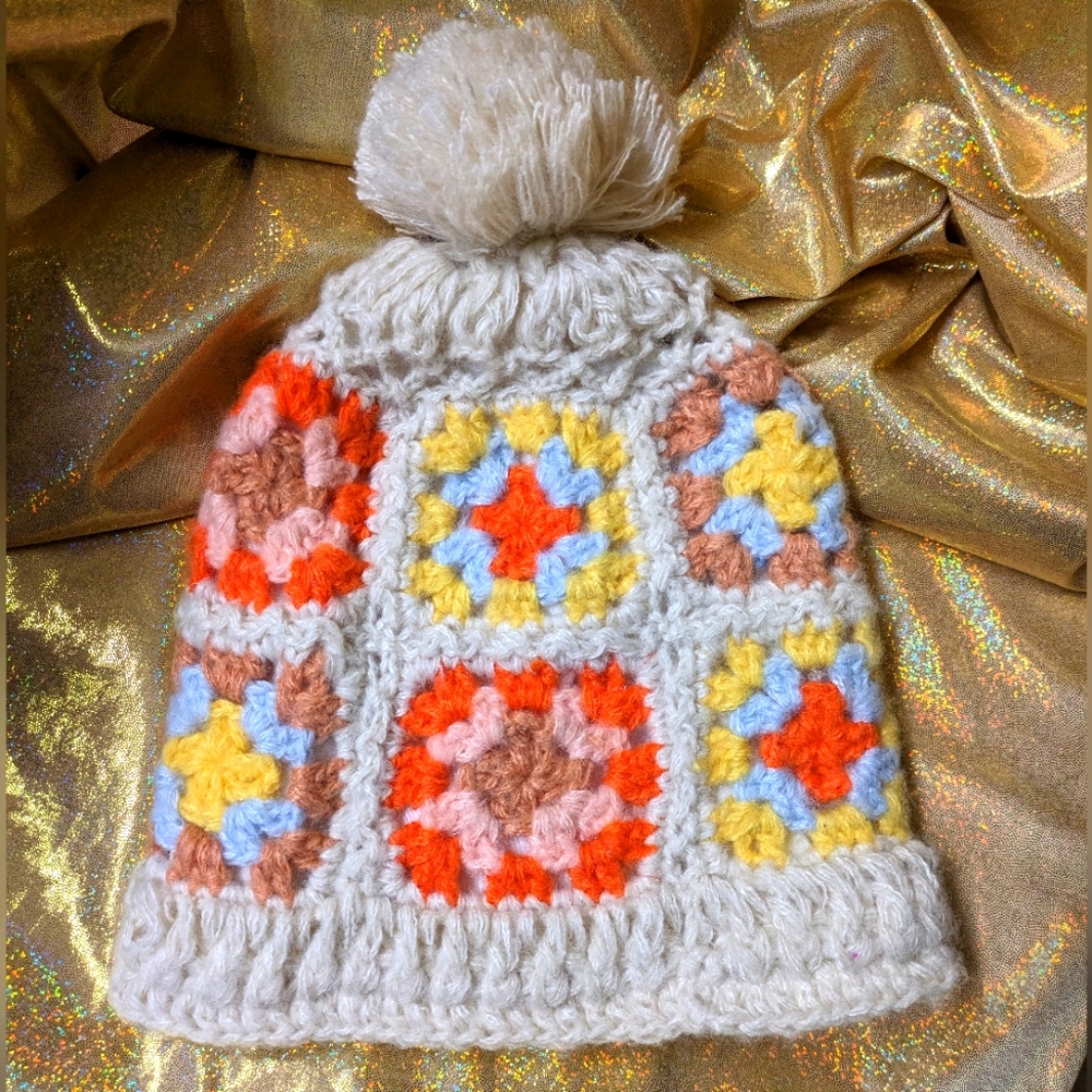 POM POM HAT by Wild Fable